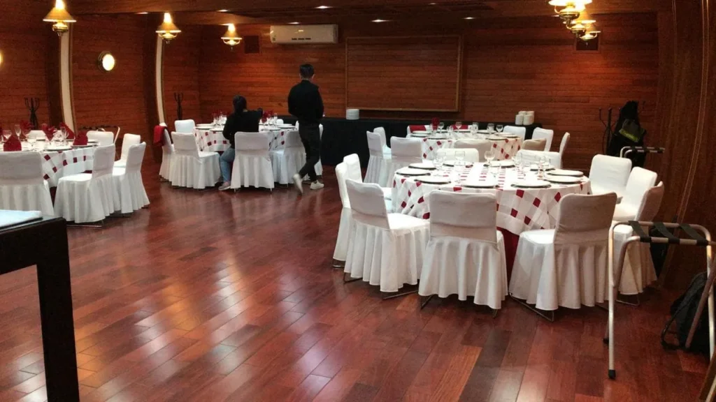 Salón Acuario Alencastre