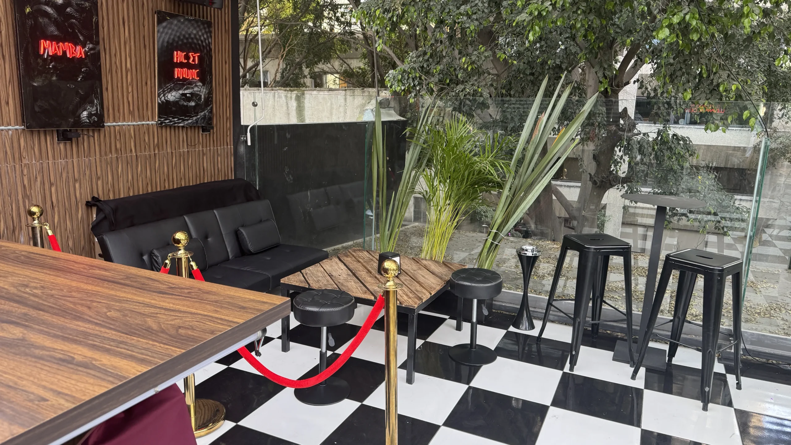 Terraza techada equipada para eventos en la Juárez
