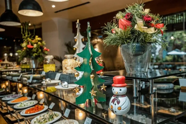 Buffet navideño formal para posadas y cenas de empresa en CDMX