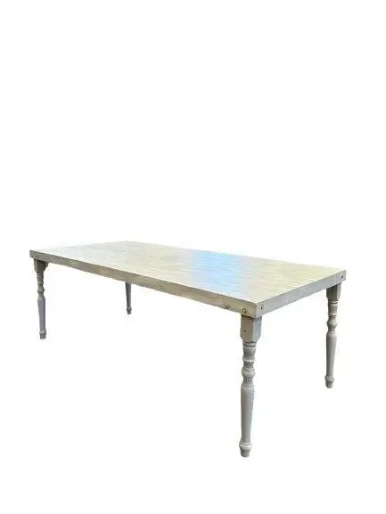 Mesa rectangular vintage de madera en renta CDMX