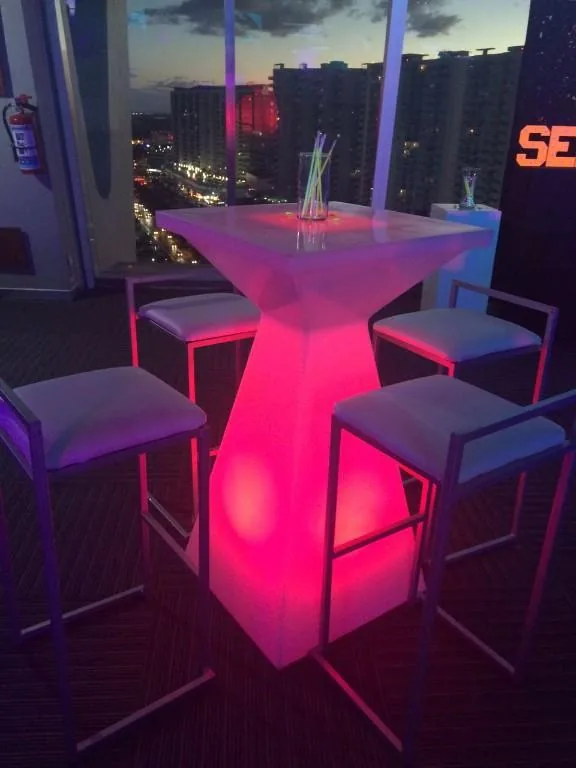 Renta de periqueras para eventos en CDMX