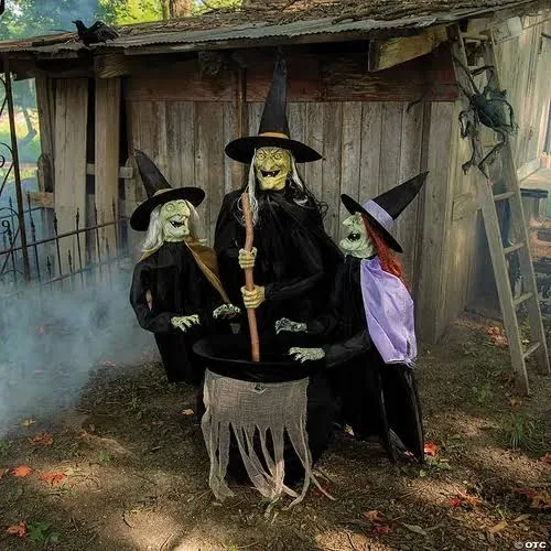 Animatrónico Hermanas Stitchwick de 1.50 m para renta en eventos de Halloween en CDMX
