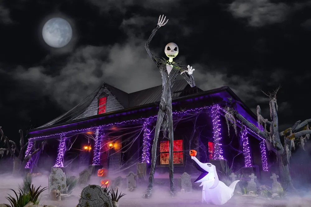 Animatrónico Jack Skellington Gigante de 3.60 m para renta en eventos de Halloween en CDMX
