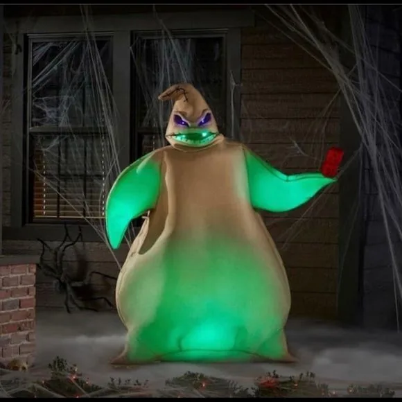 Animatrónico Oogie Boogie de 1.83 m para renta en eventos de Halloween en CDMX